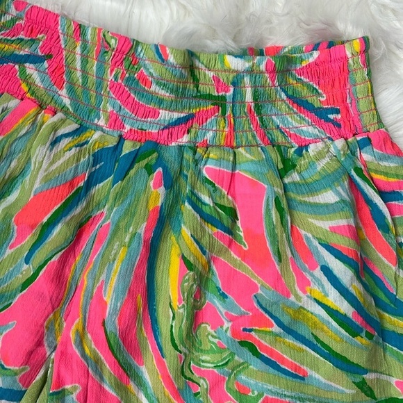 NWOT LILLY PULITZER Tropical Print Shorts Sri Lanka Size XS - Picture 3 of 13